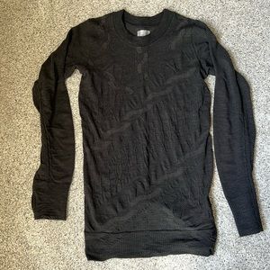 Athleta sweater